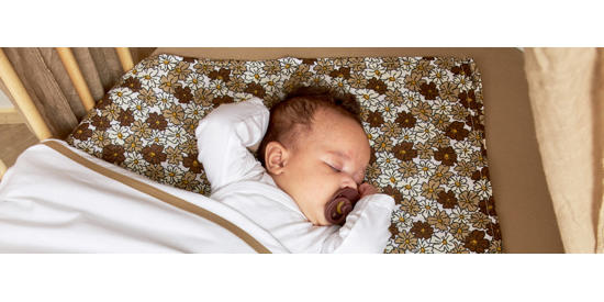 Wat moeten baby's aan in bed?