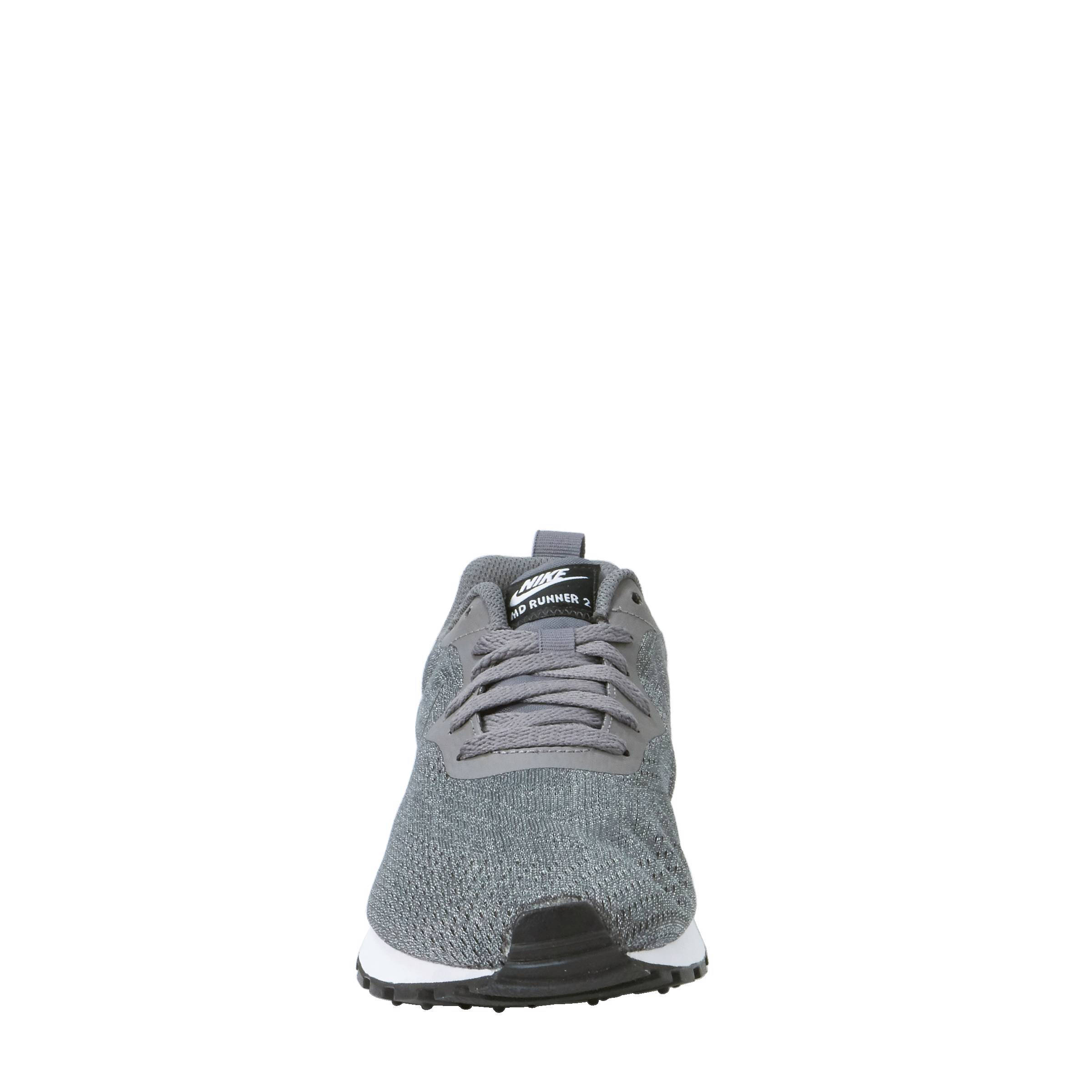 Nike - MD Runner 2 mesh sneakers