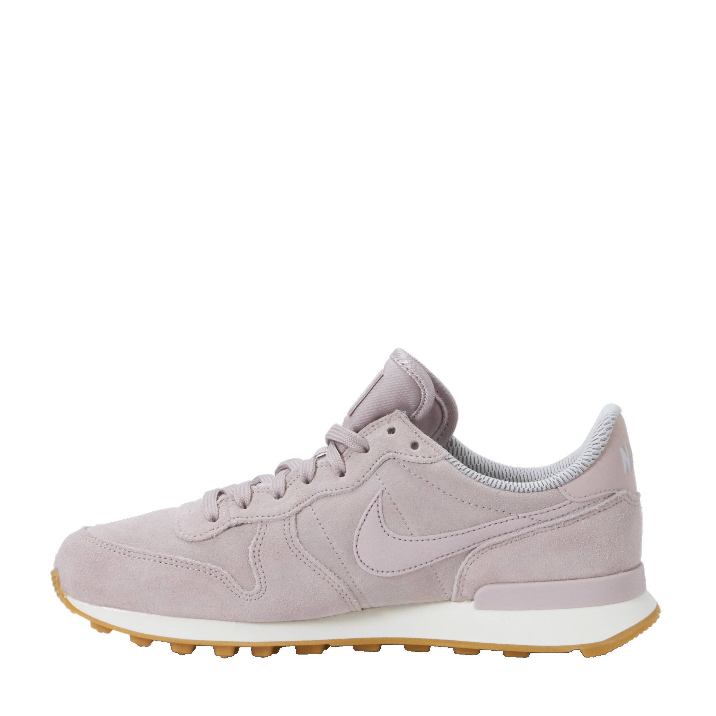 hoe valt nike internationalist dames hoe valt nike internationalist dames
