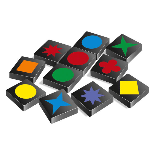 999 Games Qwirkle (10 stores) find the best prices today »