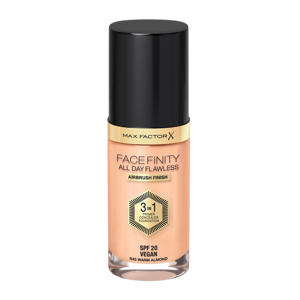 Facefinity All Day Flawless 3-in-1 Liquid 45 Warm Almond Foundation