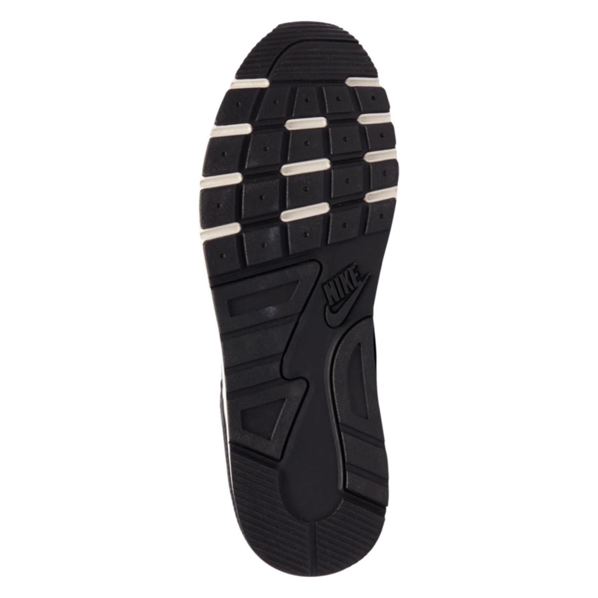 sneakers homme nightgazer trail nike