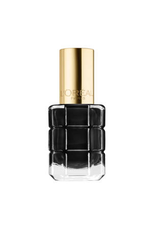 Color Riche nagellak - 674 Noir