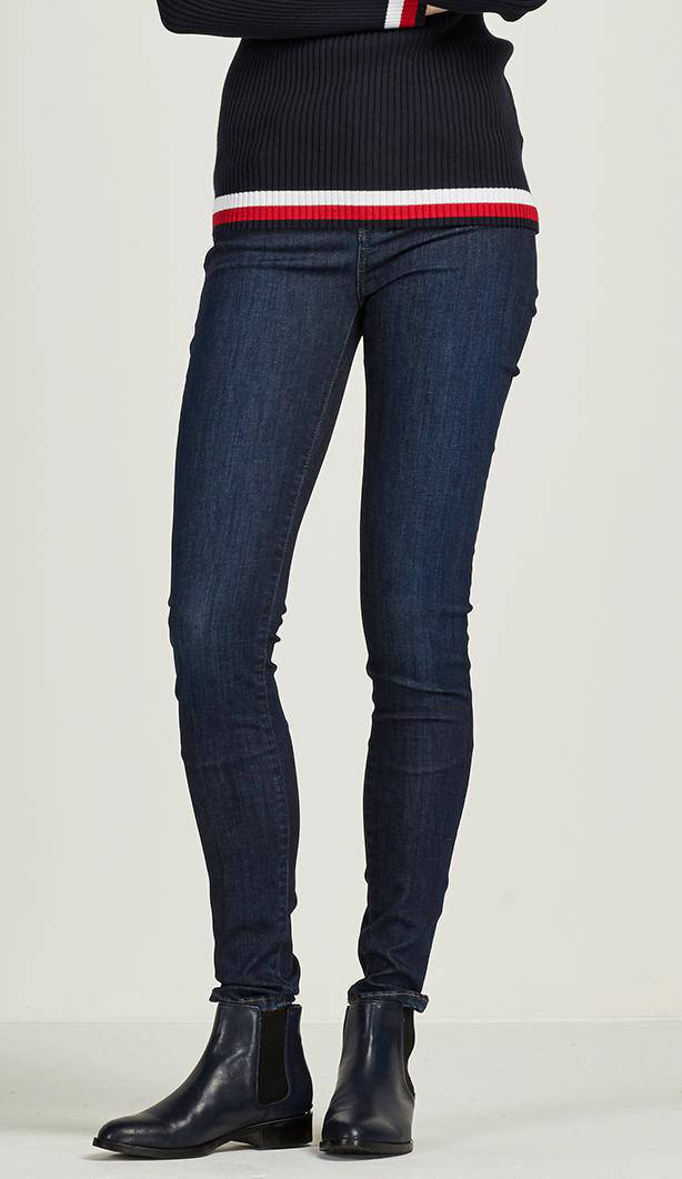 jegging fit jeans