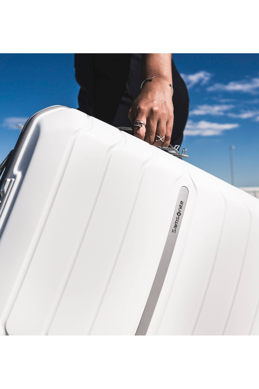 samsonite flux white