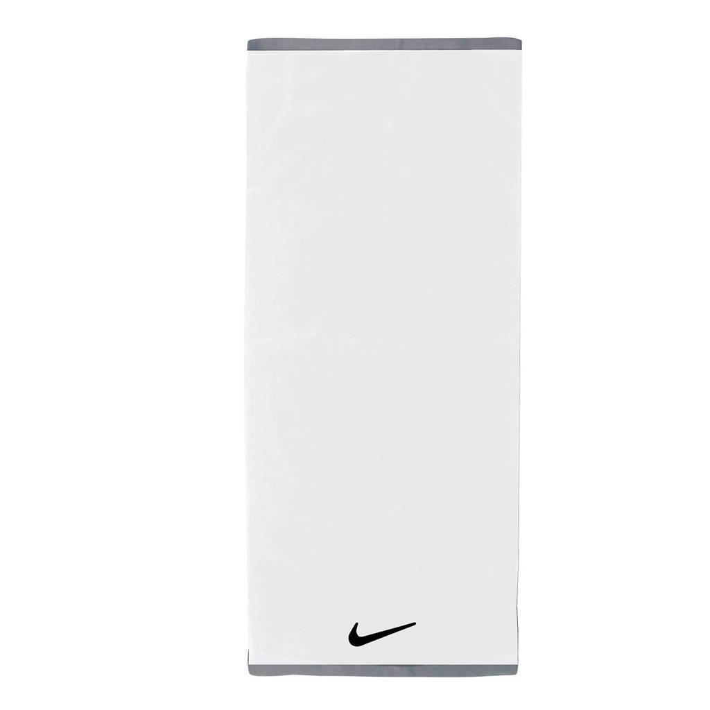 Nike sporthanddoek Fundamental M, Wit/zwart