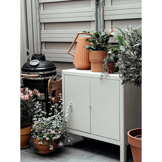 kunstplanten in de tuin