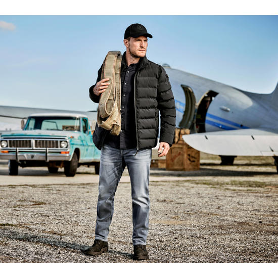 PME Legend: Commander 3.0 en Nightflight